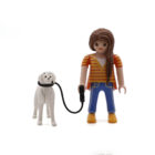 Playmobil Chica con perro blanco ¡Mercadillo!